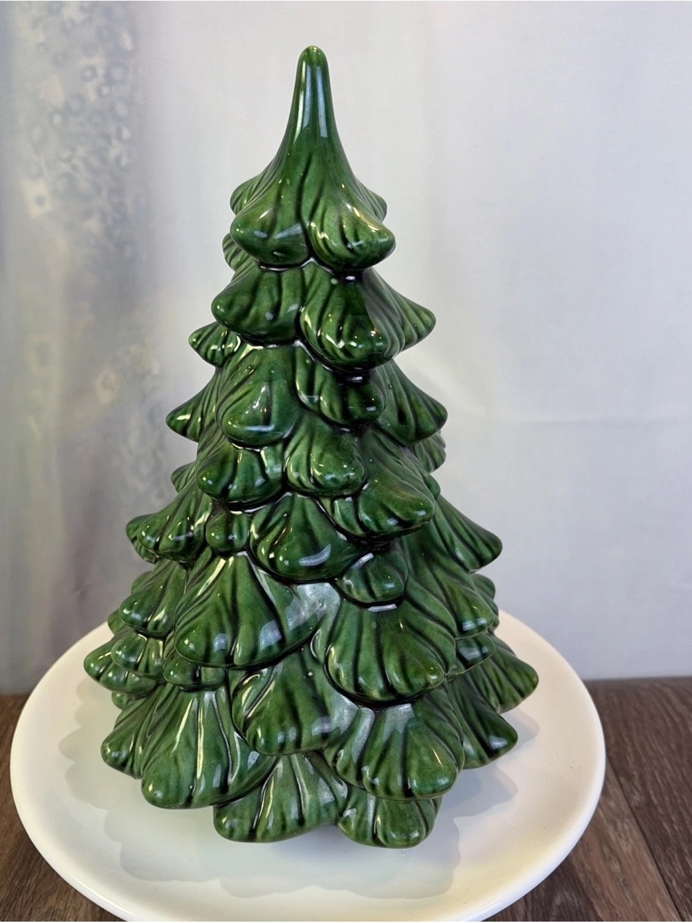 Vintage DHS Signed 1982 Glazed Green Ceramic Christmas Tree 10" Tall - No Lights